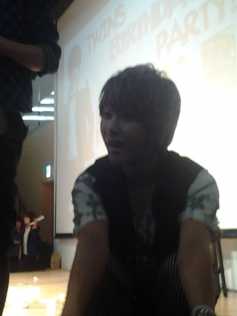 Jo Twins Birth day Party   120421-4