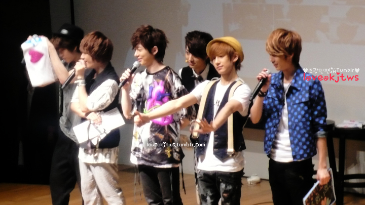 Jo Twins Birth day Party   120421-9